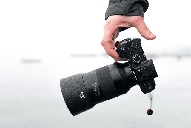 The Best Places to Sell Your Old DSLR Camera: A Complete Guide