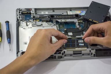 How to Recover Data From Dead Laptop? A Step-by-Step Guide for Beginners