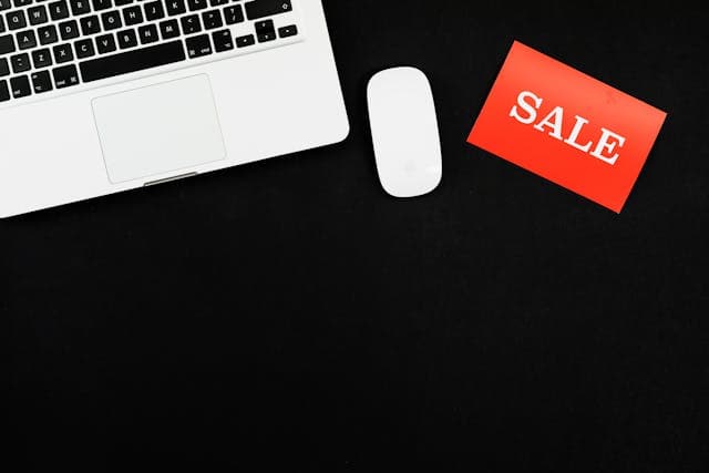 Should You Trade-In Your Laptop or Sell It Independently in Hyderabad?