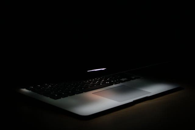 Is Your Laptop Too Old to Sell? How to Determine If It’s Worth Selling in Bangalore